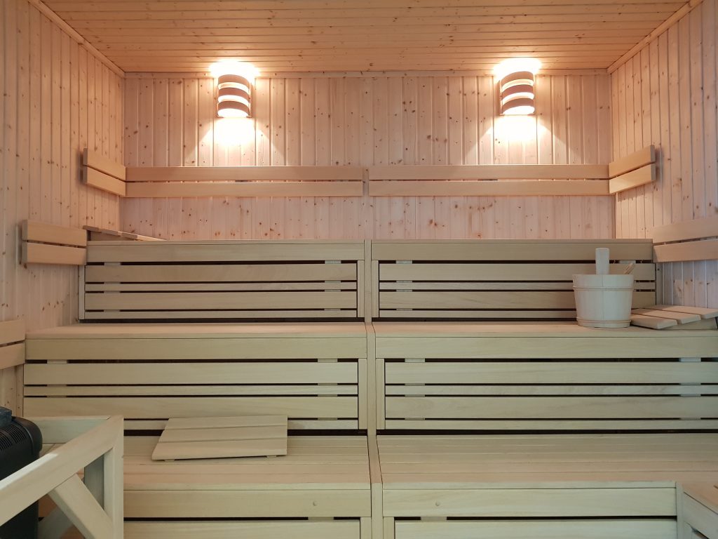 005 SAUNA PERSONALIZADAS